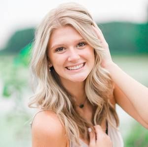 Meet your Posher, Mikenzie